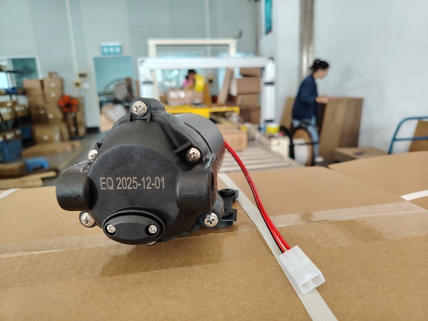 Korkeapaineinen vedenpainepumppu vedenpuhdistimille – Tehokas imu- ja ylivoimainen pakokaasukapasiteetti