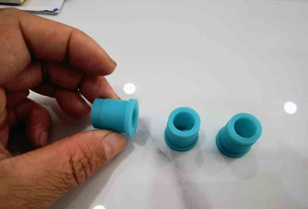 Räätälöidyt korkealaatuiset silikonikumiset tiivistyslevyt